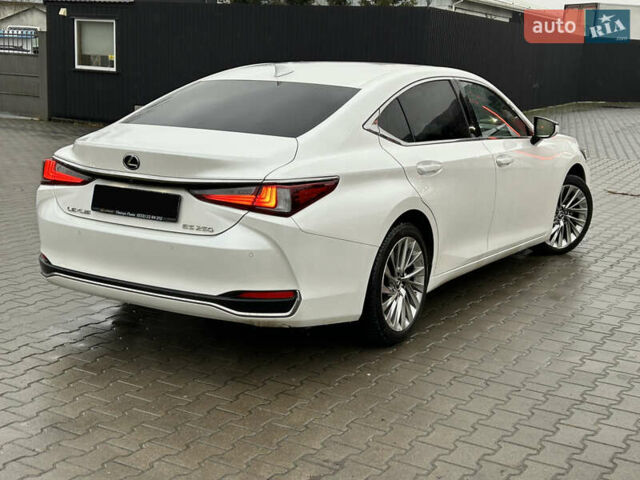 Белый Лексус ЕС, объемом двигателя 2.49 л и пробегом 51 тыс. км за 41900 $, фото 18 на Automoto.ua