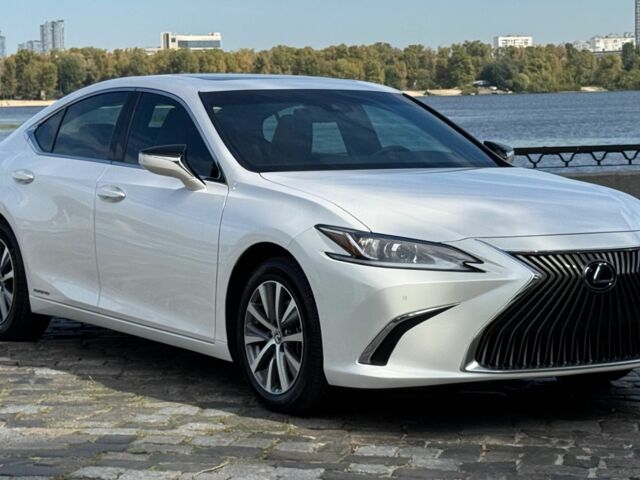 Білий Лексус ЕС, об'ємом двигуна 2.5 л та пробігом 77 тис. км за 39500 $, фото 6 на Automoto.ua