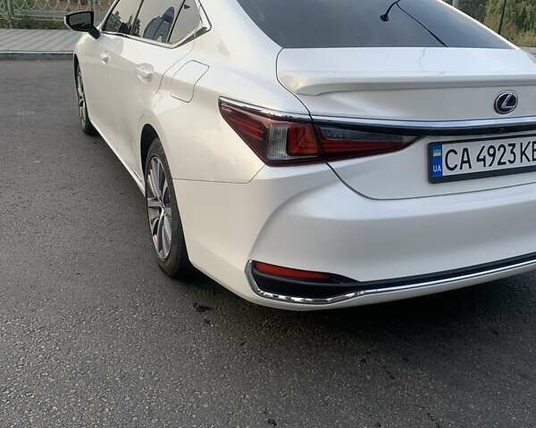 Білий Лексус ЕС, об'ємом двигуна 2.49 л та пробігом 84 тис. км за 36200 $, фото 5 на Automoto.ua