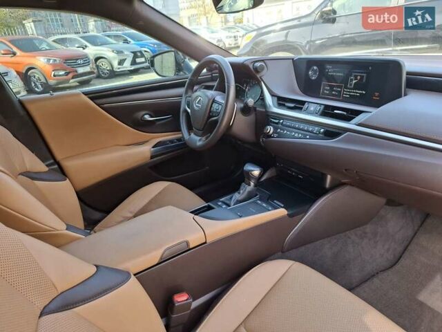 Белый Лексус ЕС, объемом двигателя 2.49 л и пробегом 80 тыс. км за 33300 $, фото 19 на Automoto.ua