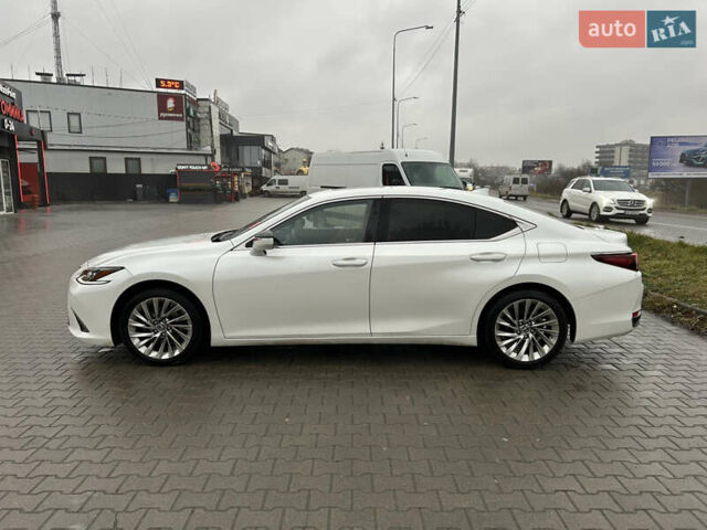 Белый Лексус ЕС, объемом двигателя 2.49 л и пробегом 51 тыс. км за 41900 $, фото 3 на Automoto.ua