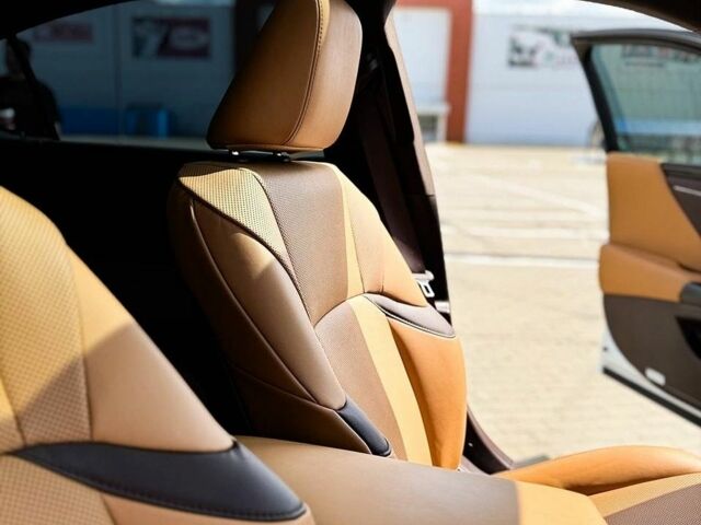 Білий Лексус ЕС, об'ємом двигуна 2.49 л та пробігом 106 тис. км за 30900 $, фото 16 на Automoto.ua