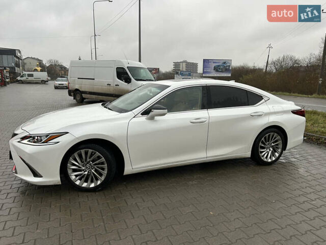 Белый Лексус ЕС, объемом двигателя 2.49 л и пробегом 51 тыс. км за 41900 $, фото 2 на Automoto.ua