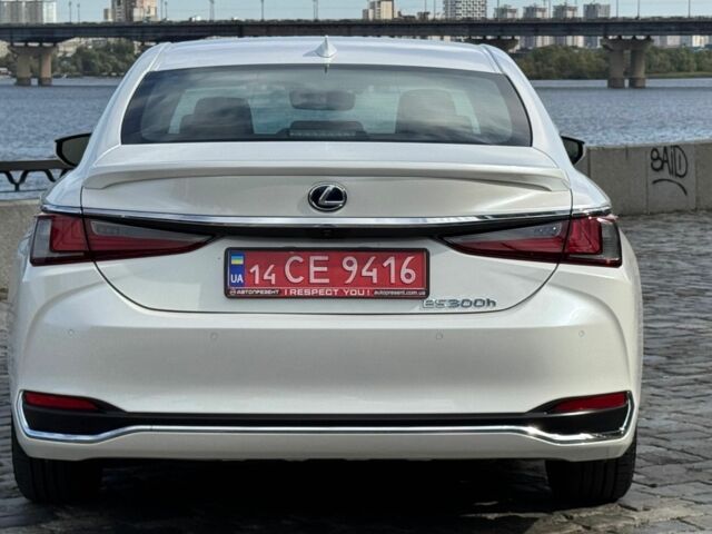 Білий Лексус ЕС, об'ємом двигуна 2.5 л та пробігом 77 тис. км за 39500 $, фото 3 на Automoto.ua