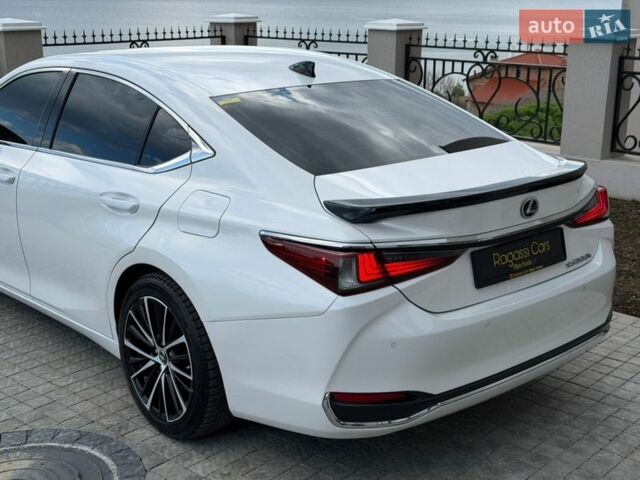 Білий Лексус ЕС, об'ємом двигуна 2.49 л та пробігом 65 тис. км за 37900 $, фото 6 на Automoto.ua