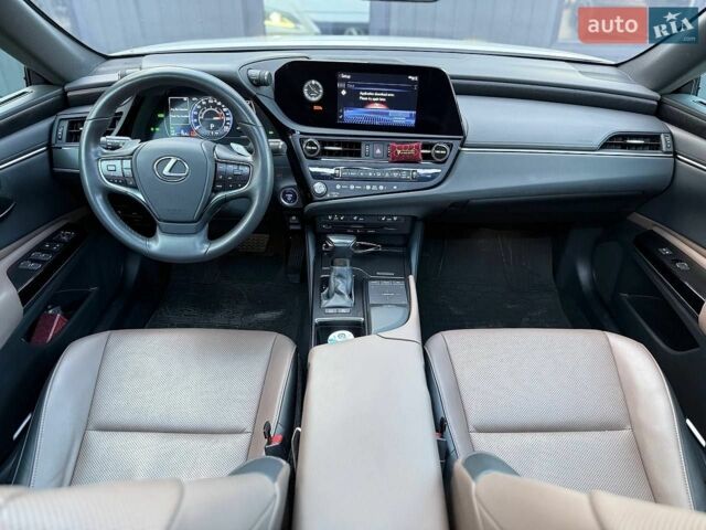 Білий Лексус ЕС, об'ємом двигуна 2.49 л та пробігом 62 тис. км за 40900 $, фото 9 на Automoto.ua
