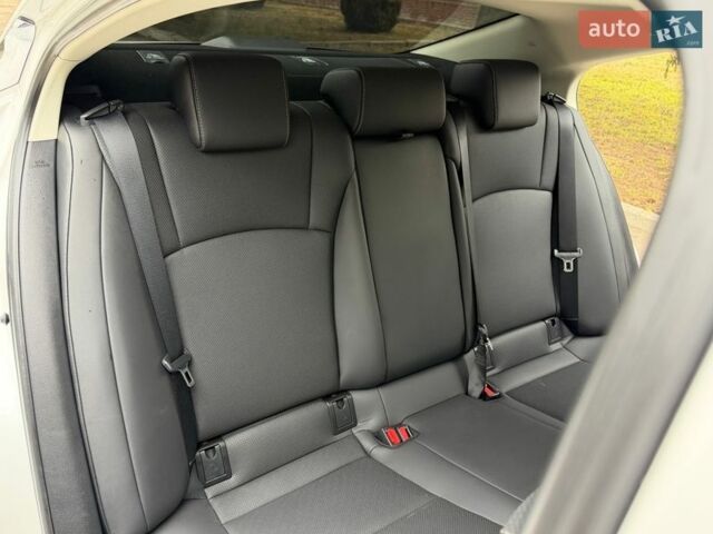 Белый Лексус ЕС, объемом двигателя 2.49 л и пробегом 64 тыс. км за 36400 $, фото 41 на Automoto.ua