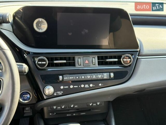 Белый Лексус ЕС, объемом двигателя 2.49 л и пробегом 63 тыс. км за 36500 $, фото 22 на Automoto.ua