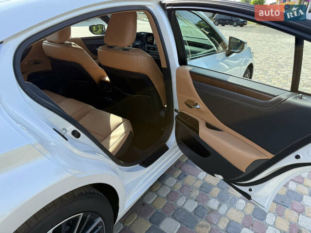 Білий Лексус ЕС, об'ємом двигуна 2.49 л та пробігом 12 тис. км за 49999 $, фото 9 на Automoto.ua