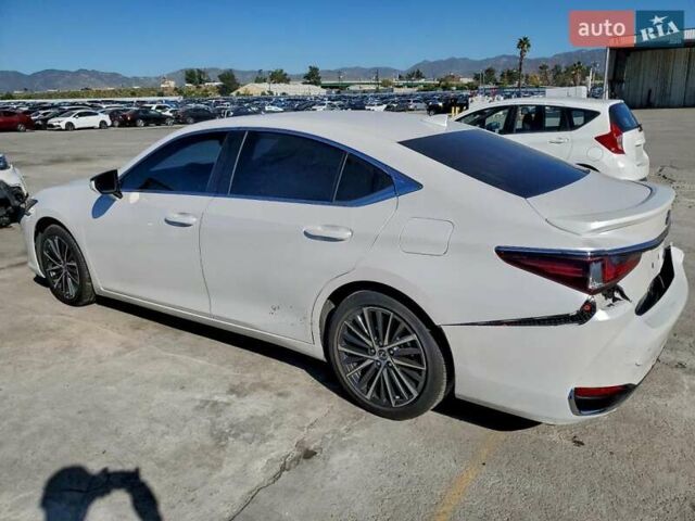 Белый Лексус ЕС, объемом двигателя 2.49 л и пробегом 27 тыс. км за 21000 $, фото 1 на Automoto.ua