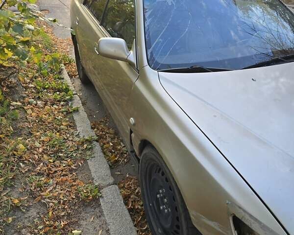 Бежевый Лексус ЕС, объемом двигателя 3 л и пробегом 236 тыс. км за 1600 $, фото 2 на Automoto.ua