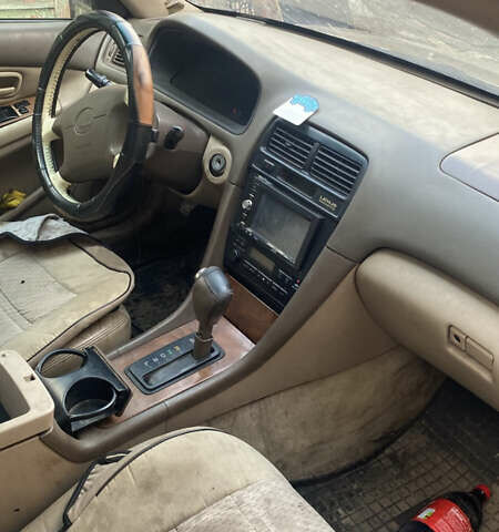 Бежевий Лексус ЕС, об'ємом двигуна 3 л та пробігом 180 тис. км за 2500 $, фото 4 на Automoto.ua