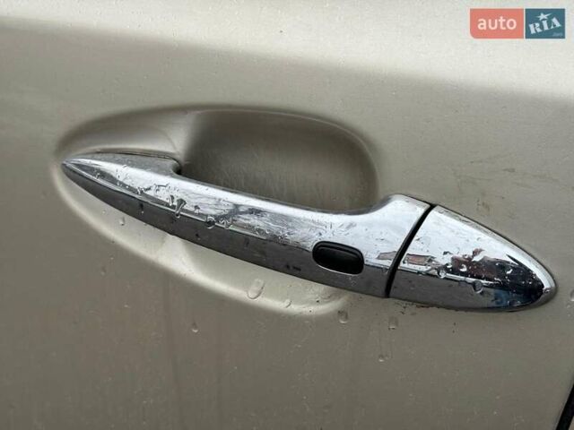 Бежевий Лексус ЕС, об'ємом двигуна 3.5 л та пробігом 298 тис. км за 11890 $, фото 9 на Automoto.ua