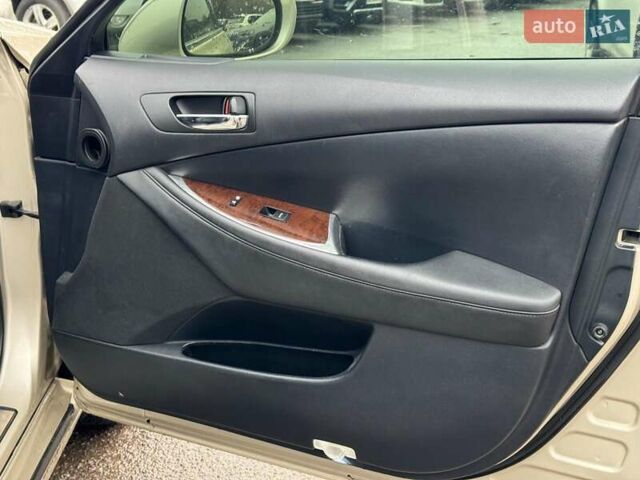 Бежевий Лексус ЕС, об'ємом двигуна 3.5 л та пробігом 298 тис. км за 11890 $, фото 22 на Automoto.ua
