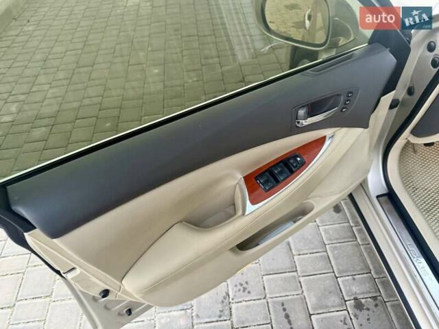 Бежевый Лексус ЕС, объемом двигателя 3.46 л и пробегом 257 тыс. км за 12900 $, фото 31 на Automoto.ua