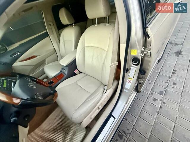 Бежевый Лексус ЕС, объемом двигателя 3.46 л и пробегом 257 тыс. км за 12900 $, фото 32 на Automoto.ua