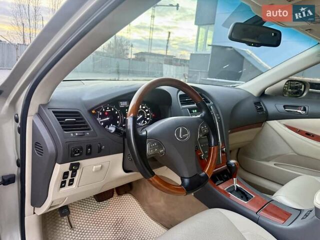 Бежевый Лексус ЕС, объемом двигателя 3.46 л и пробегом 257 тыс. км за 12900 $, фото 35 на Automoto.ua