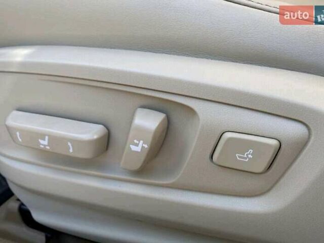 Бежевый Лексус ЕС, объемом двигателя 2.49 л и пробегом 145 тыс. км за 15000 $, фото 12 на Automoto.ua