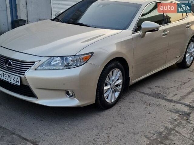 Бежевый Лексус ЕС, объемом двигателя 2.49 л и пробегом 94 тыс. км за 18500 $, фото 3 на Automoto.ua