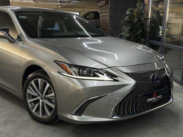 Бежевый Лексус ЕС, объемом двигателя 2.5 л и пробегом 2 тыс. км за 34900 $, фото 3 на Automoto.ua