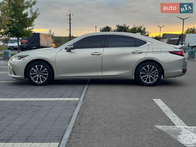 Бежевый Лексус ЕС, объемом двигателя 2.49 л и пробегом 40 тыс. км за 43900 $, фото 3 на Automoto.ua