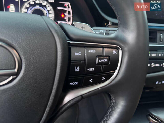 Бежевый Лексус ЕС, объемом двигателя 2.49 л и пробегом 40 тыс. км за 43900 $, фото 49 на Automoto.ua