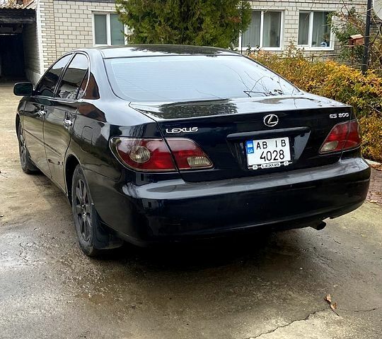 Чорний Лексус ЕС, об'ємом двигуна 3 л та пробігом 240 тис. км за 5800 $, фото 3 на Automoto.ua