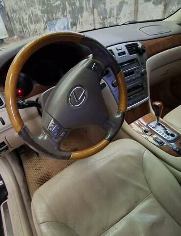 Черный Лексус ЕС, объемом двигателя 3 л и пробегом 356 тыс. км за 4500 $, фото 3 на Automoto.ua