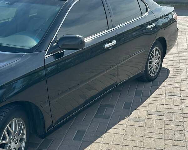 Черный Лексус ЕС, объемом двигателя 0 л и пробегом 150 тыс. км за 7500 $, фото 10 на Automoto.ua