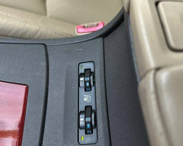 Черный Лексус ЕС, объемом двигателя 3.46 л и пробегом 190 тыс. км за 9900 $, фото 15 на Automoto.ua