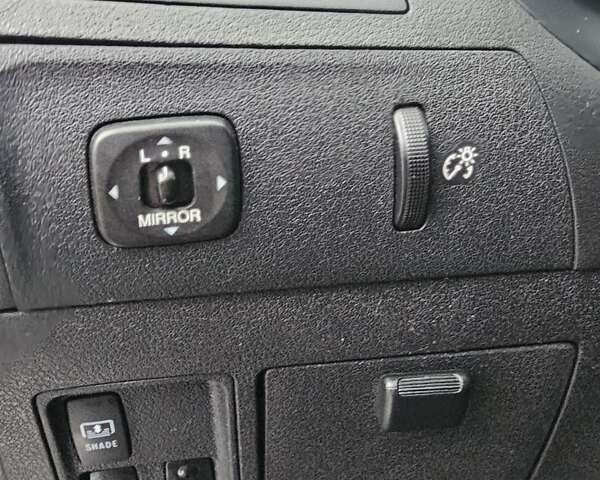 Черный Лексус ЕС, объемом двигателя 3.46 л и пробегом 245 тыс. км за 7300 $, фото 20 на Automoto.ua