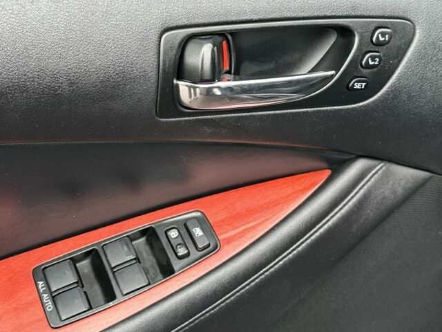 Черный Лексус ЕС, объемом двигателя 3.5 л и пробегом 260 тыс. км за 8200 $, фото 13 на Automoto.ua