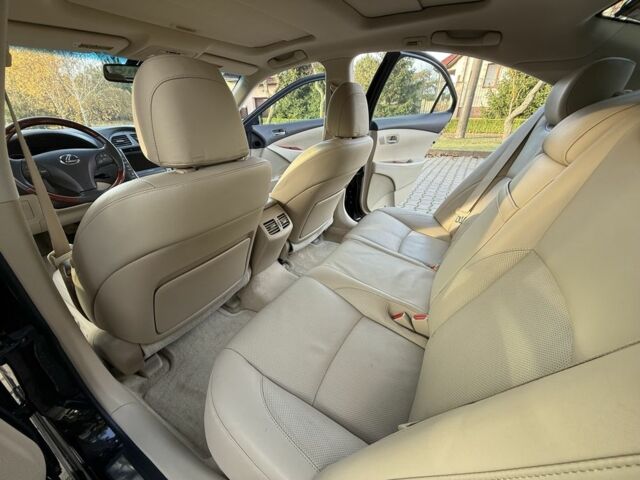 Черный Лексус ЕС, объемом двигателя 3.5 л и пробегом 89 тыс. км за 11999 $, фото 7 на Automoto.ua