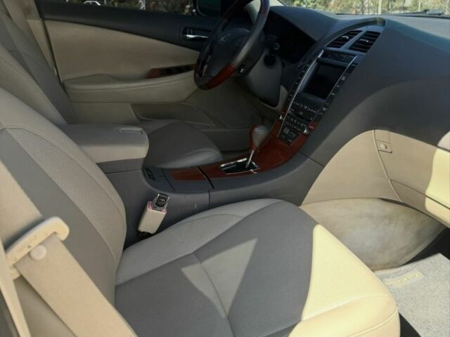 Черный Лексус ЕС, объемом двигателя 3.5 л и пробегом 169 тыс. км за 7950 $, фото 5 на Automoto.ua