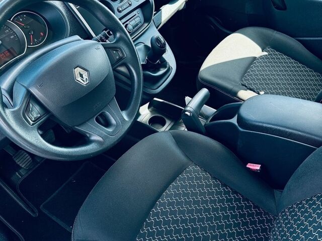 Чорний Лексус ЕС, об'ємом двигуна 0 л та пробігом 333 тис. км за 9075 $, фото 17 на Automoto.ua