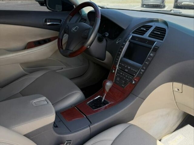 Черный Лексус ЕС, объемом двигателя 3.5 л и пробегом 169 тыс. км за 7950 $, фото 7 на Automoto.ua