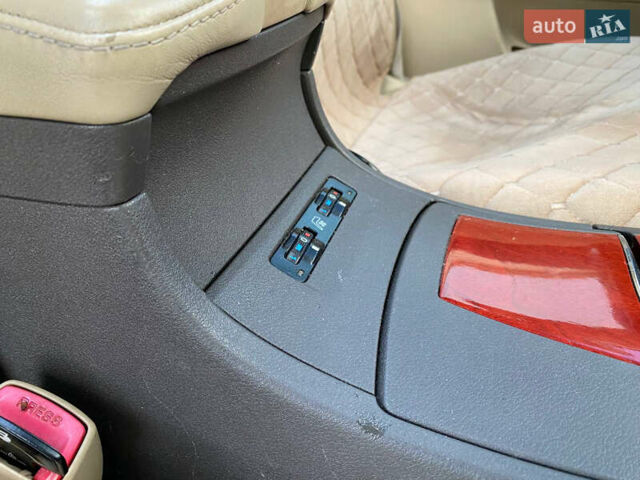 Черный Лексус ЕС, объемом двигателя 3.53 л и пробегом 200 тыс. км за 8750 $, фото 9 на Automoto.ua