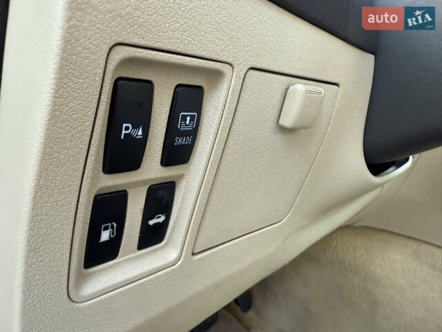 Черный Лексус ЕС, объемом двигателя 3.46 л и пробегом 89 тыс. км за 11999 $, фото 130 на Automoto.ua