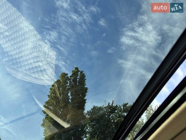 Черный Лексус ЕС, объемом двигателя 3.46 л и пробегом 300 тыс. км за 8500 $, фото 3 на Automoto.ua