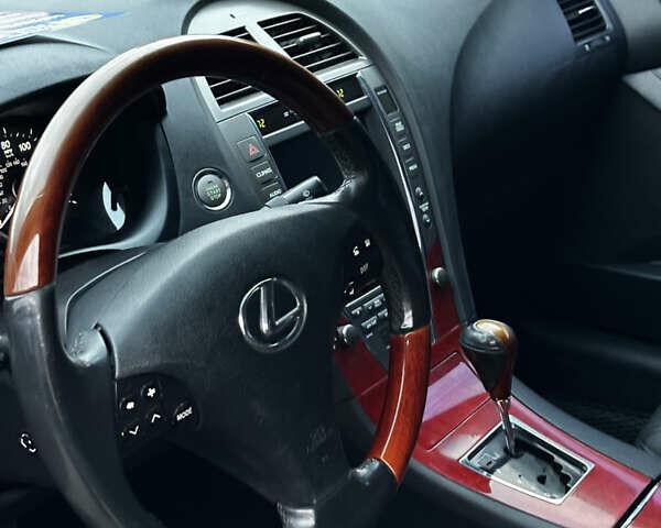 Черный Лексус ЕС, объемом двигателя 3.5 л и пробегом 302 тыс. км за 8700 $, фото 8 на Automoto.ua