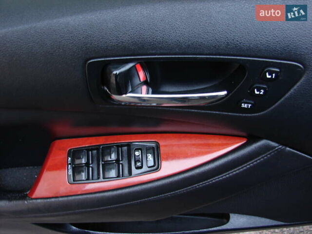Чорний Лексус ЕС, об'ємом двигуна 3.5 л та пробігом 209 тис. км за 10300 $, фото 23 на Automoto.ua