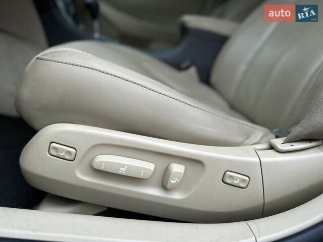 Черный Лексус ЕС, объемом двигателя 3.46 л и пробегом 270 тыс. км за 9250 $, фото 28 на Automoto.ua