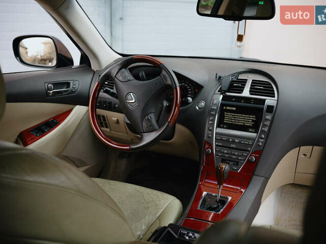 Черный Лексус ЕС, объемом двигателя 3.46 л и пробегом 220 тыс. км за 7500 $, фото 5 на Automoto.ua