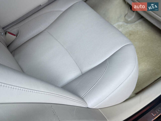 Чорний Лексус ЕС, об'ємом двигуна 3.46 л та пробігом 89 тис. км за 11999 $, фото 102 на Automoto.ua