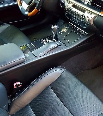 Черный Лексус ЕС, объемом двигателя 3.5 л и пробегом 193 тыс. км за 17150 $, фото 4 на Automoto.ua