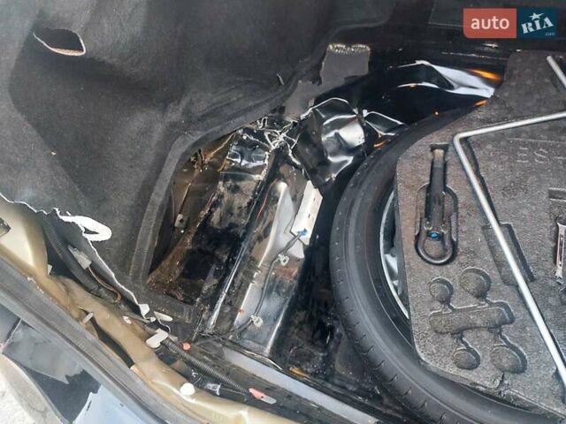 Чорний Лексус ЕС, об'ємом двигуна 3.46 л та пробігом 210 тис. км за 5990 $, фото 53 на Automoto.ua