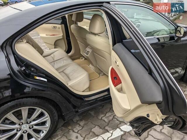 Чорний Лексус ЕС, об'ємом двигуна 3.5 л та пробігом 190 тис. км за 12000 $, фото 4 на Automoto.ua