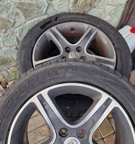 Черный Лексус ЕС, объемом двигателя 3.46 л и пробегом 292 тыс. км за 8800 $, фото 25 на Automoto.ua