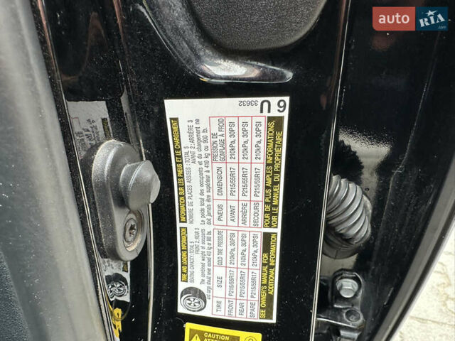 Черный Лексус ЕС, объемом двигателя 3.5 л и пробегом 300 тыс. км за 11000 $, фото 10 на Automoto.ua