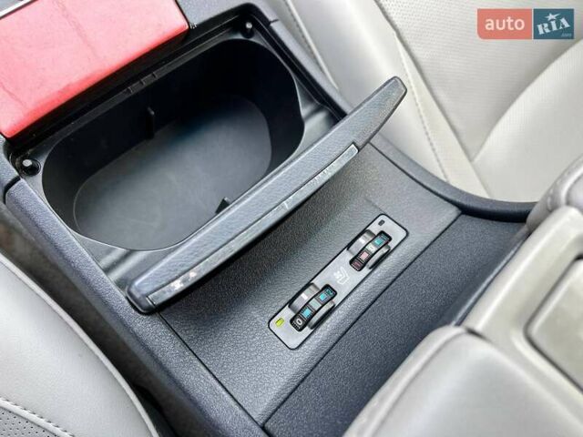 Чорний Лексус ЕС, об'ємом двигуна 3.5 л та пробігом 220 тис. км за 9900 $, фото 18 на Automoto.ua